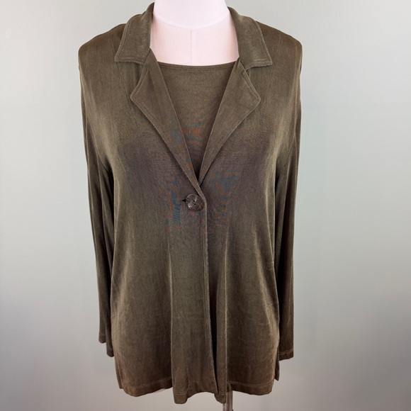 Chico's Tops - Chico’s Olive green 2 piece Travelers Set Tank & Jacket size 1 or Medium 8/10